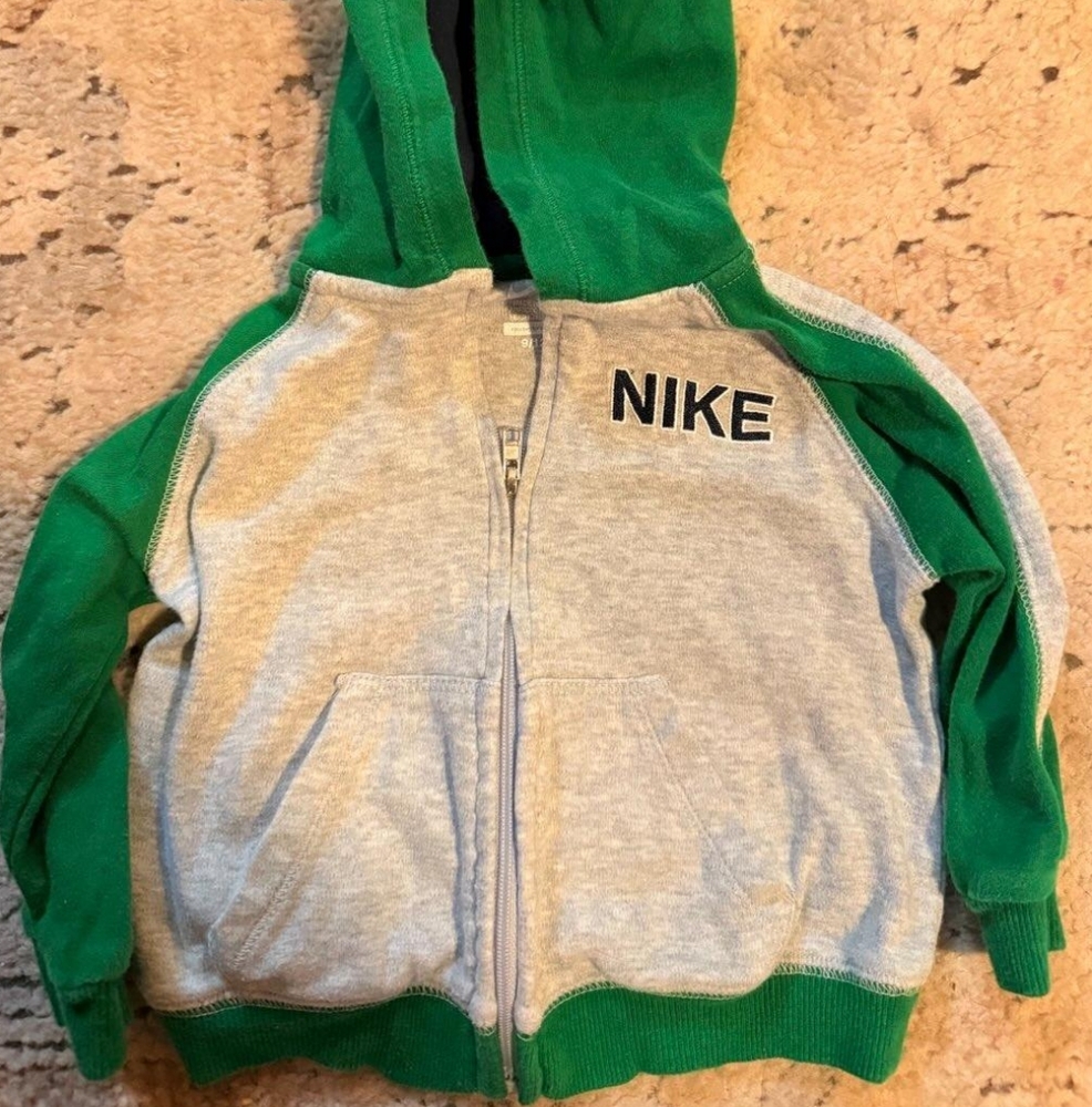 Nike Kids Green and Gray Hoodie